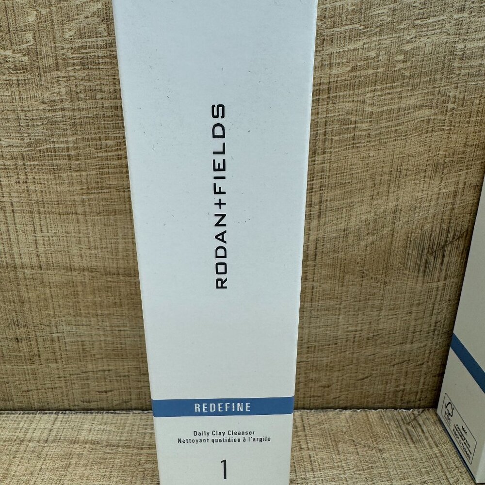 Rodan + Fields #1 Redefine Daily Clay Cleanser